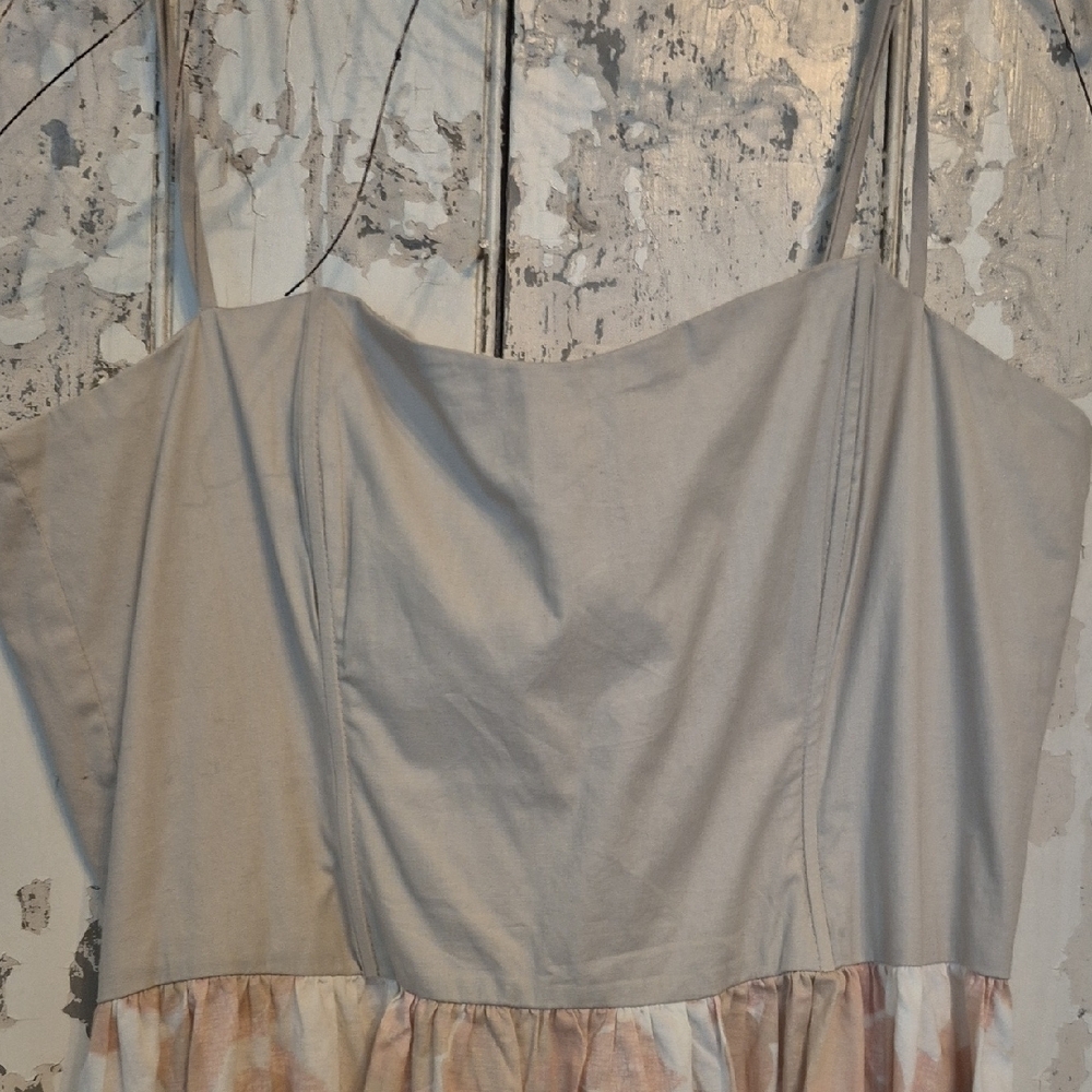 H&M Peach and Cream Sundress - Picture 3 of 9